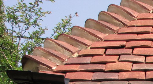 granny bonnet roof tiles