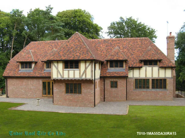 Roof finished in Tudor handmade clay tiles, example 4